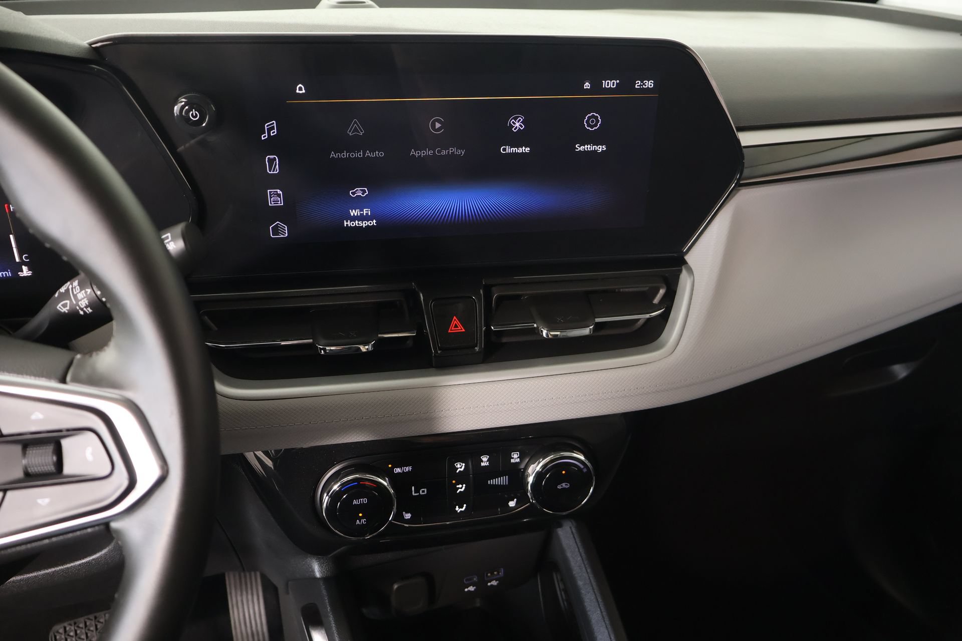 Used 2026 Chevrolet TrailBlazer LT w/ Convenience Package FWD image 5