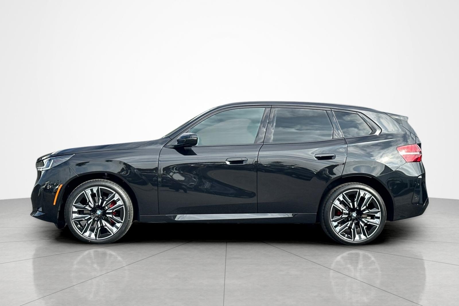 New 2026 BMW X3 xDrive30i w/ M Sport Package AWD/4WD image 2