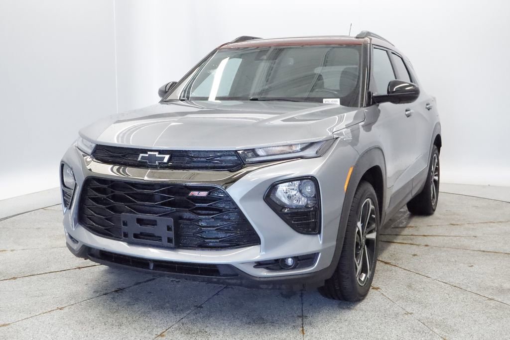 Used 2023 Chevrolet TrailBlazer RS w/ Sun and Liftgate Package AWD/4WD image 1