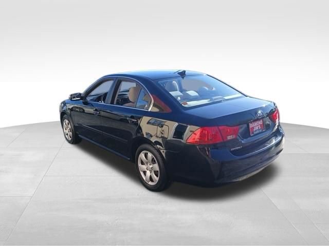 Used 2010 Kia Optima LX image 6