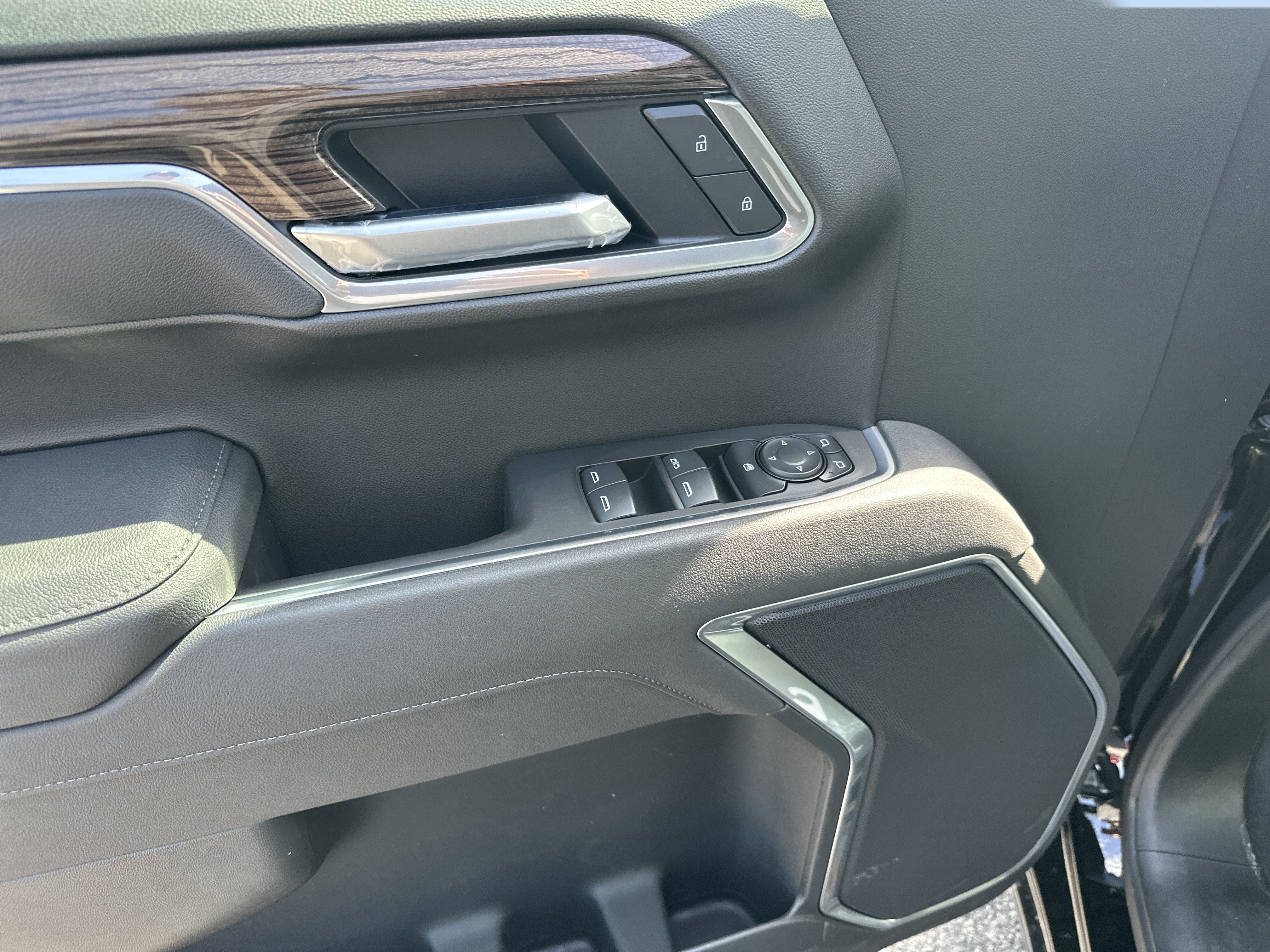 New 2026 Chevrolet Silverado 1500 LT AWD/4WD image 7