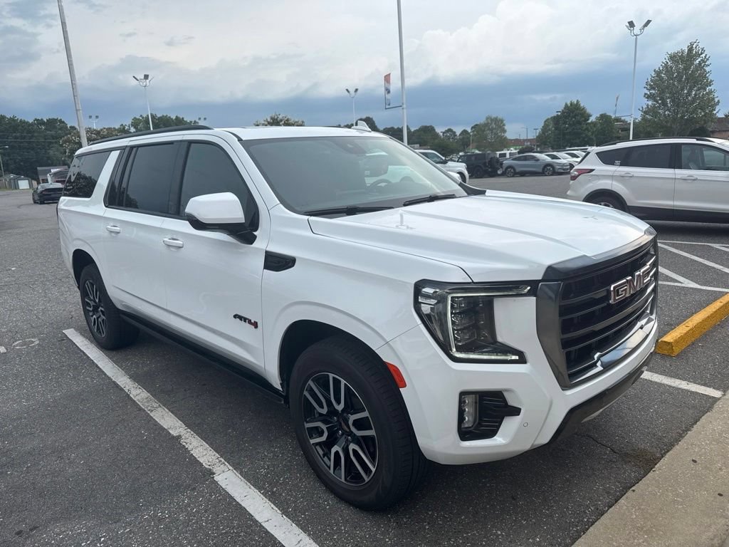 Used 2023 GMC Yukon XL AT4 w/ Max Trailering Package AWD/4WD image 2