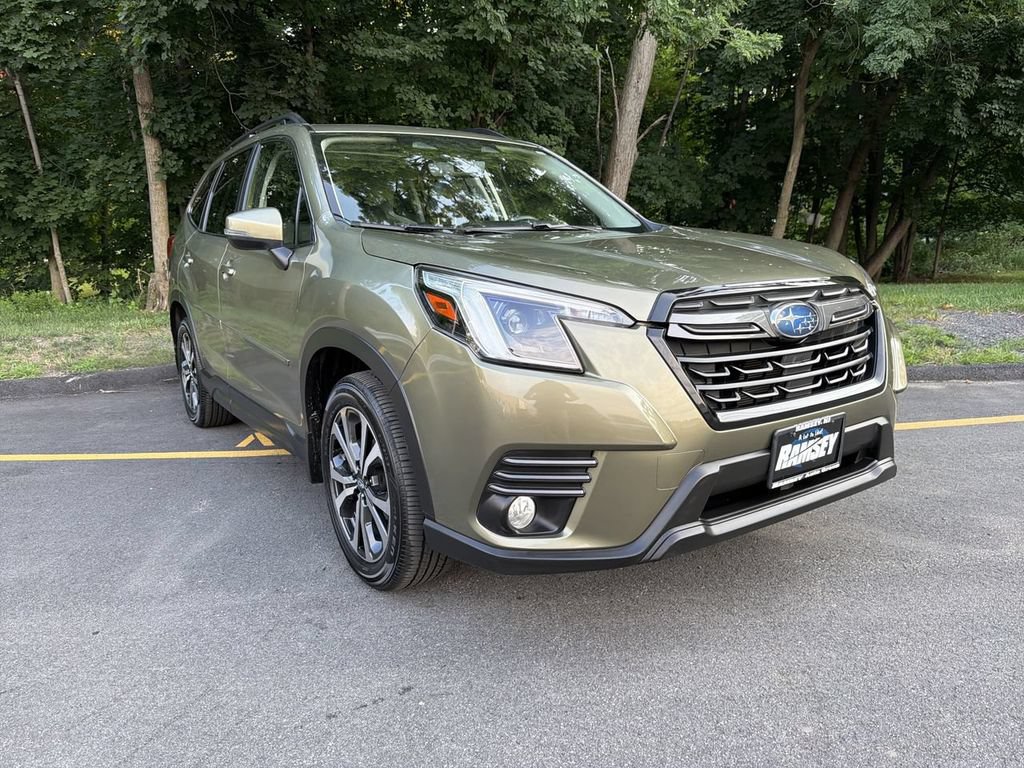 Certified 2022 Subaru Forester Limited AWD/4WD image 2