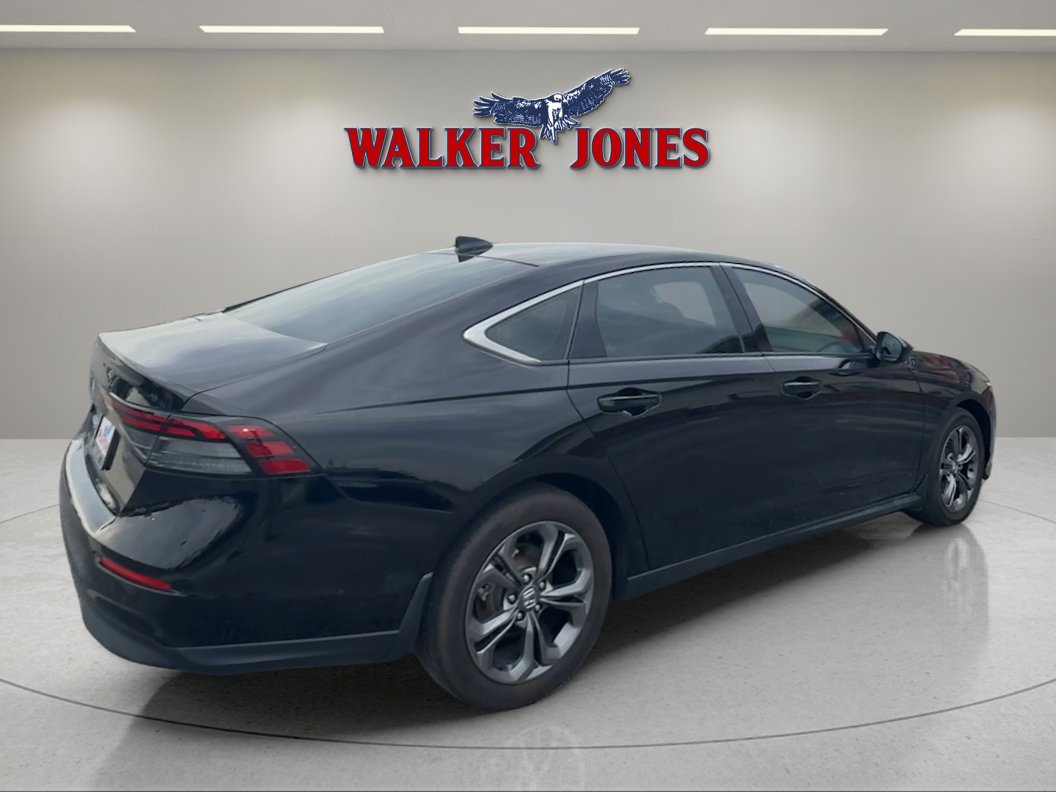 Used 2023 Honda Accord EX image 7