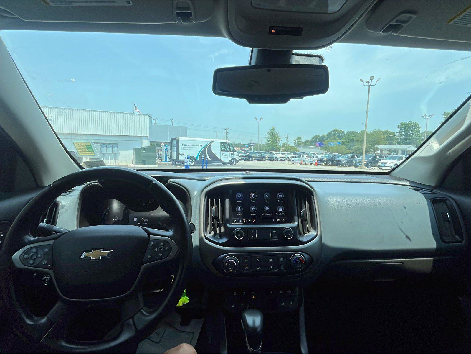 Used 2022 Chevrolet Colorado Z71 w/ Safety Package AWD/4WD image 17