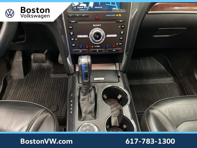 Used 2019 Ford Explorer Platinum image 24