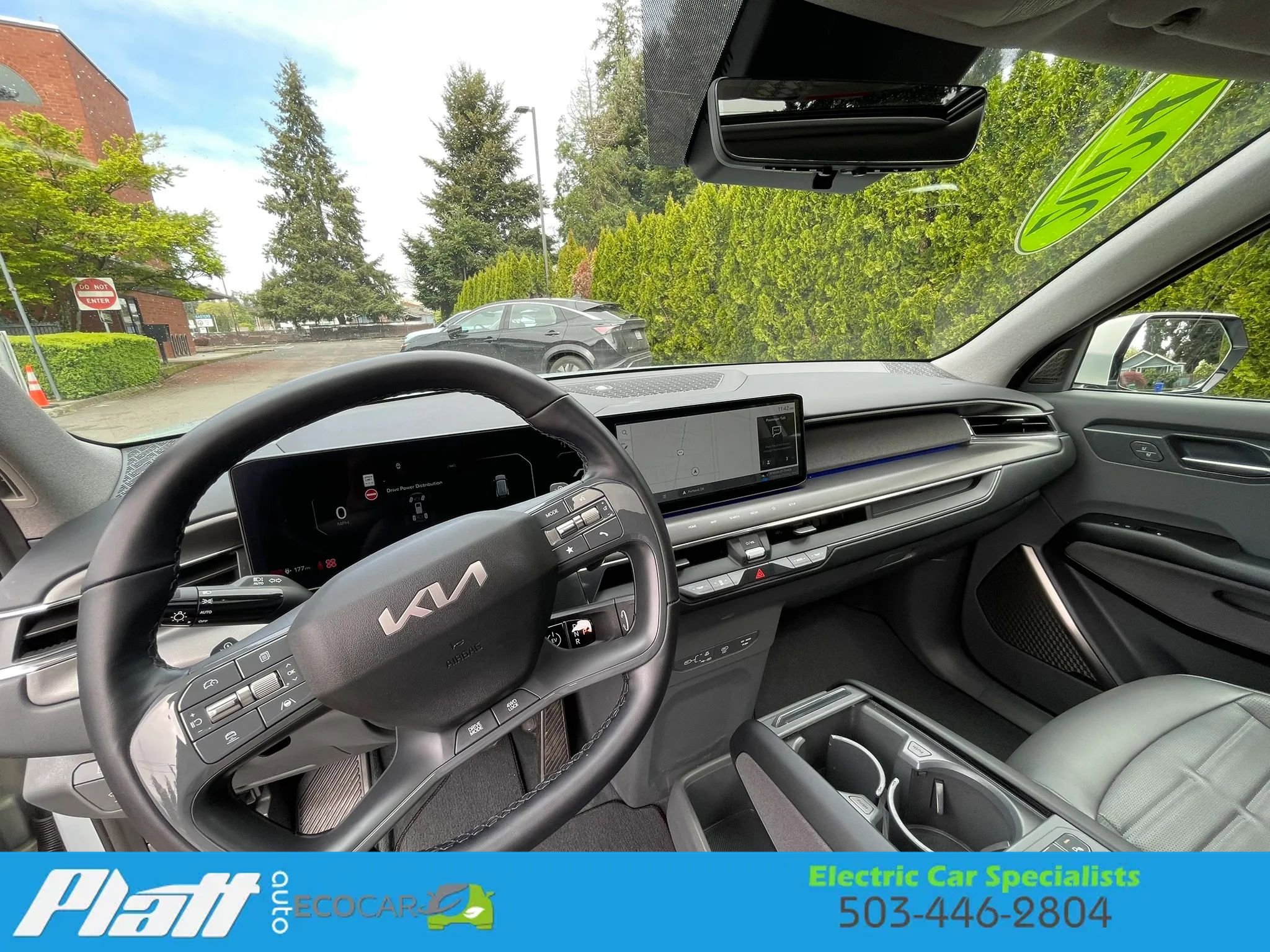 Used 2024 Kia EV9 Land image 40