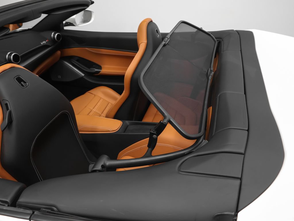 Certified 2022 Ferrari Portofino M RWD image 75