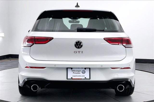 Used 2024 Volkswagen GTI Autobahn image 4