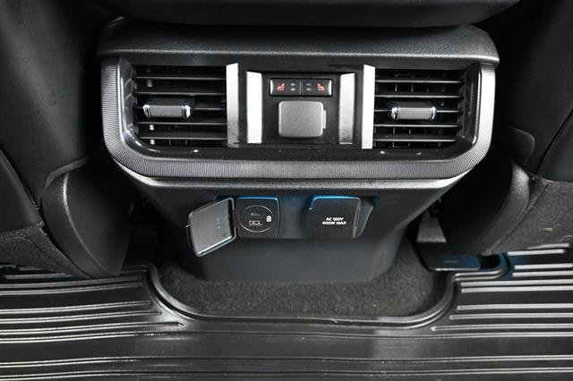 Used 2023 Ford F150 Raptor w/ Equipment Group 802A Raptor R AWD/4WD image 17