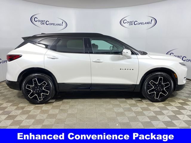 Certified 2023 Chevrolet Blazer RS w/ Driver Confidence II Package AWD/4WD image 8