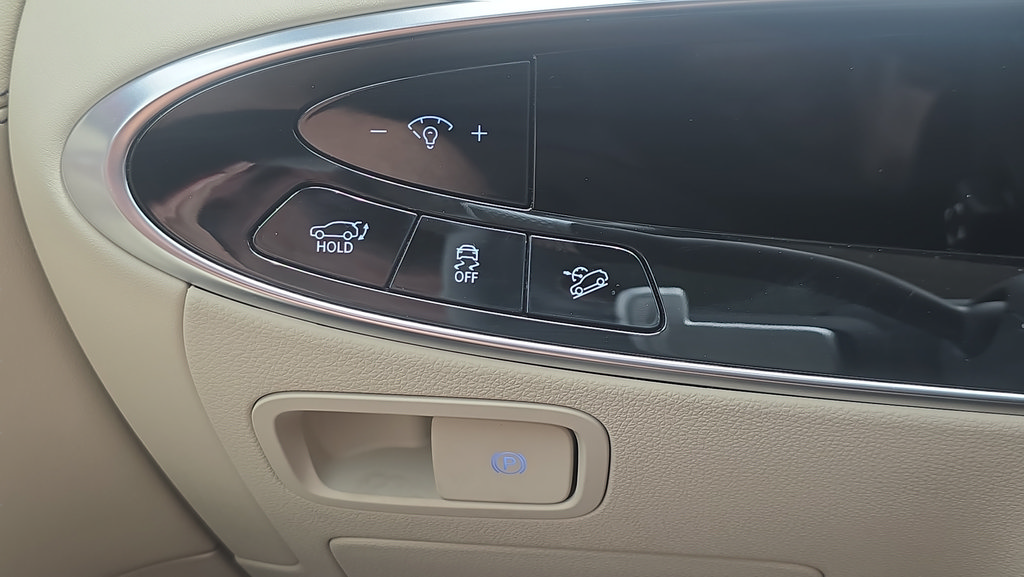 New 2026 Genesis GV70 2.5T Select AWD/4WD image 19
