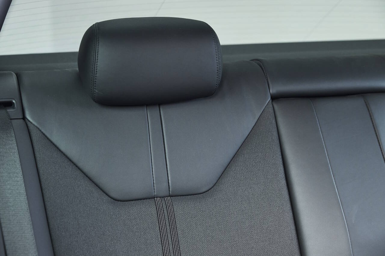 Used 2011 BMW M3 Coupe RWD image 95