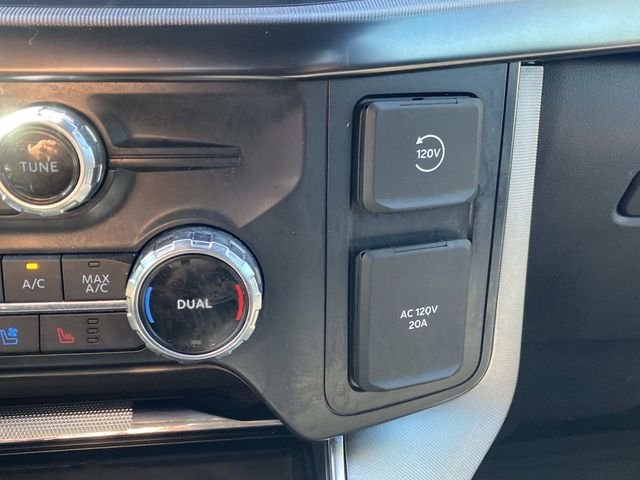 Certified 2022 Ford F150 Platinum w/ Equipment Group 701A High AWD/4WD image 32