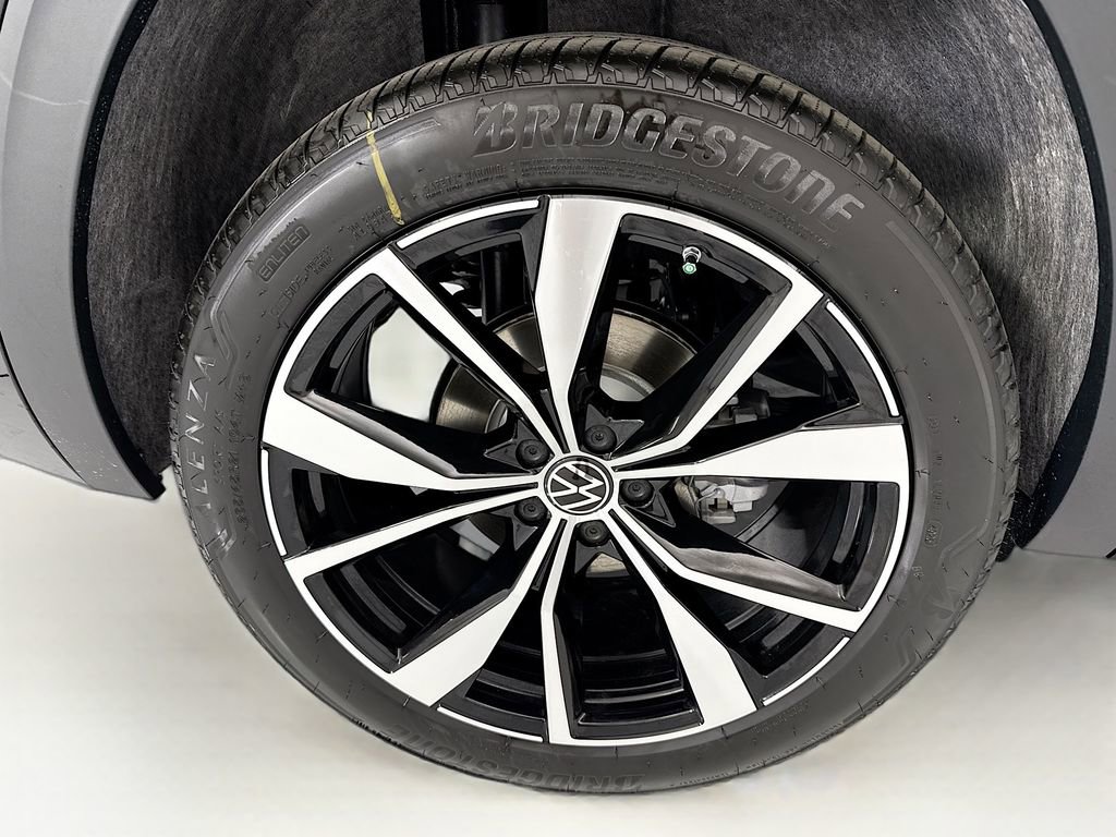 New 2026 Volkswagen Atlas SEL Premium R-Line image 33