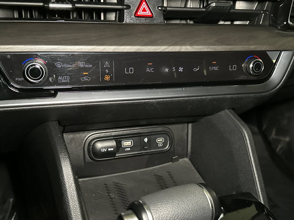 Certified 2023 Kia Sportage X-Line w/ X-Line Premium Package AWD/4WD image 29