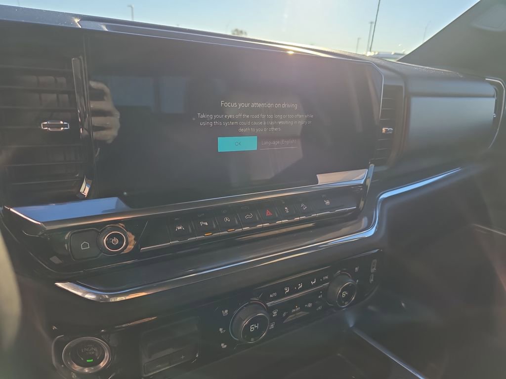 Used 2024 Chevrolet Silverado 1500 High Country w/ Z71 Off-Road Package image 10