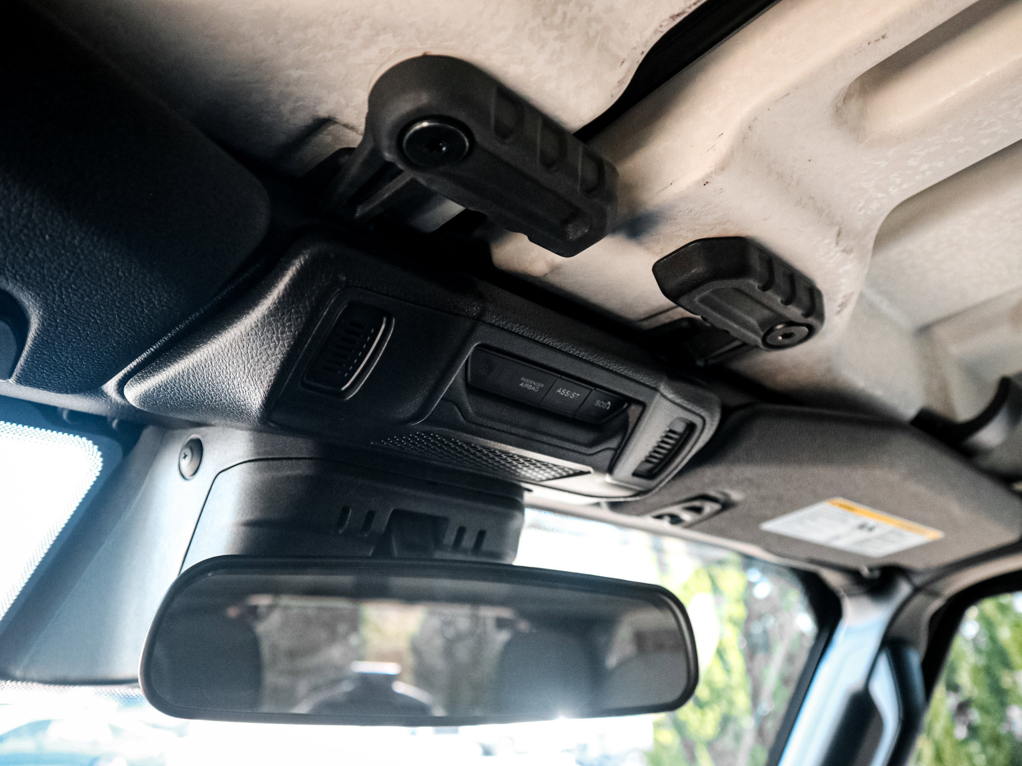 Used 2025 Jeep Wrangler Sahara image 26