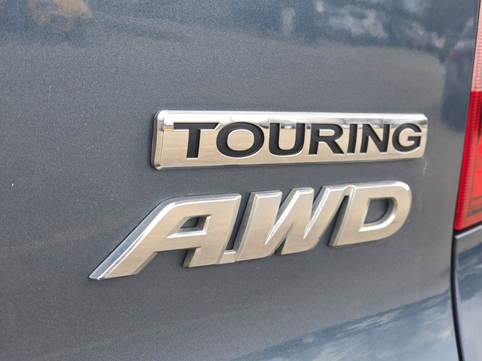 Certified 2020 Honda Pilot Touring image 16