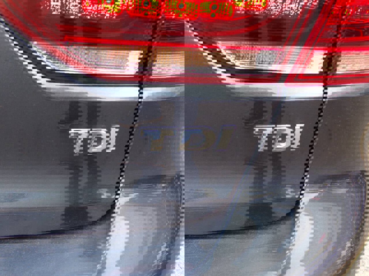 Used 2013 Volkswagen Golf TDI image 7