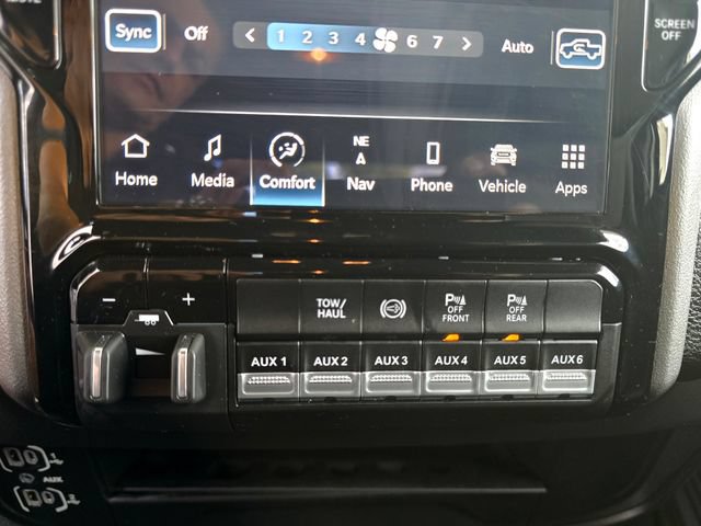 Certified 2024 RAM 3500 Big Horn w/ Sport Appearance Package AWD/4WD image 15