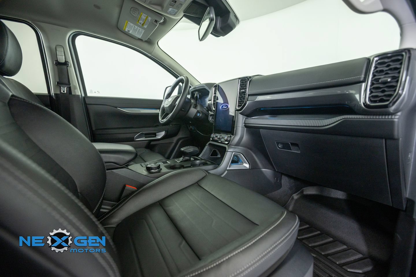 Used 2024 Ford Ranger Lariat w/ Advanced Towing Package AWD/4WD image 42