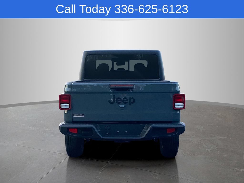 New 2026 Jeep Gladiator Sport AWD/4WD image 8