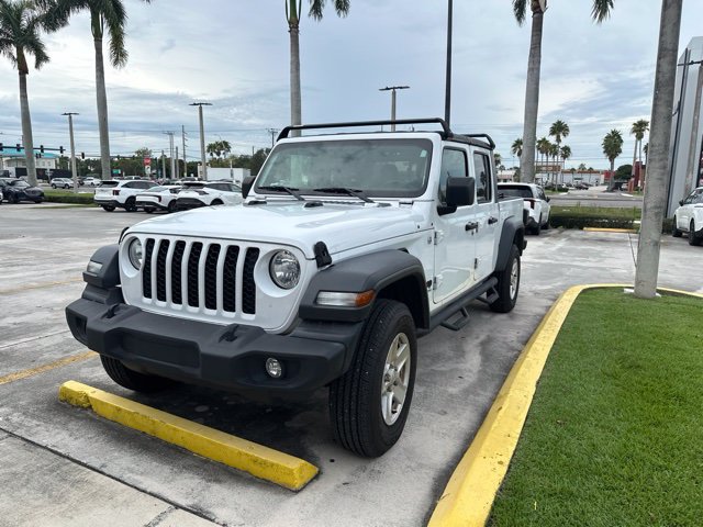 Used 2020 Jeep Gladiator Sport w/ Quick Order Package 24S AWD/4WD image 1