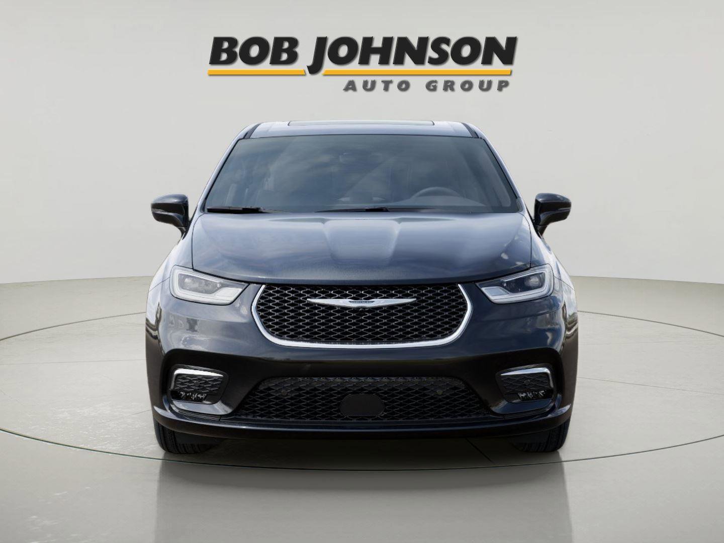 New 2026 Chrysler Pacifica Limited AWD/4WD image 8