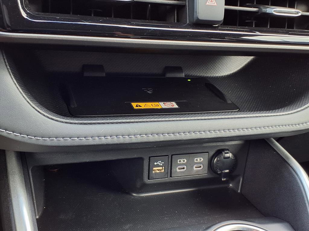 Used 2024 Toyota Highlander XLE image 21