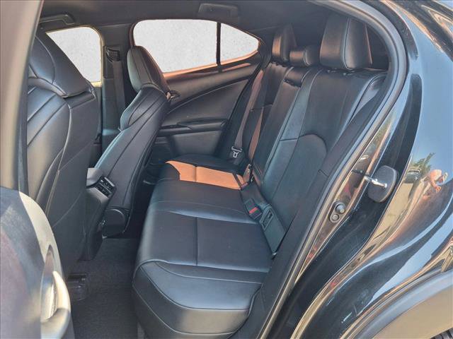Used 2021 Lexus UX 200 F Sport w/ Accessory Package (Z1) FWD image 17