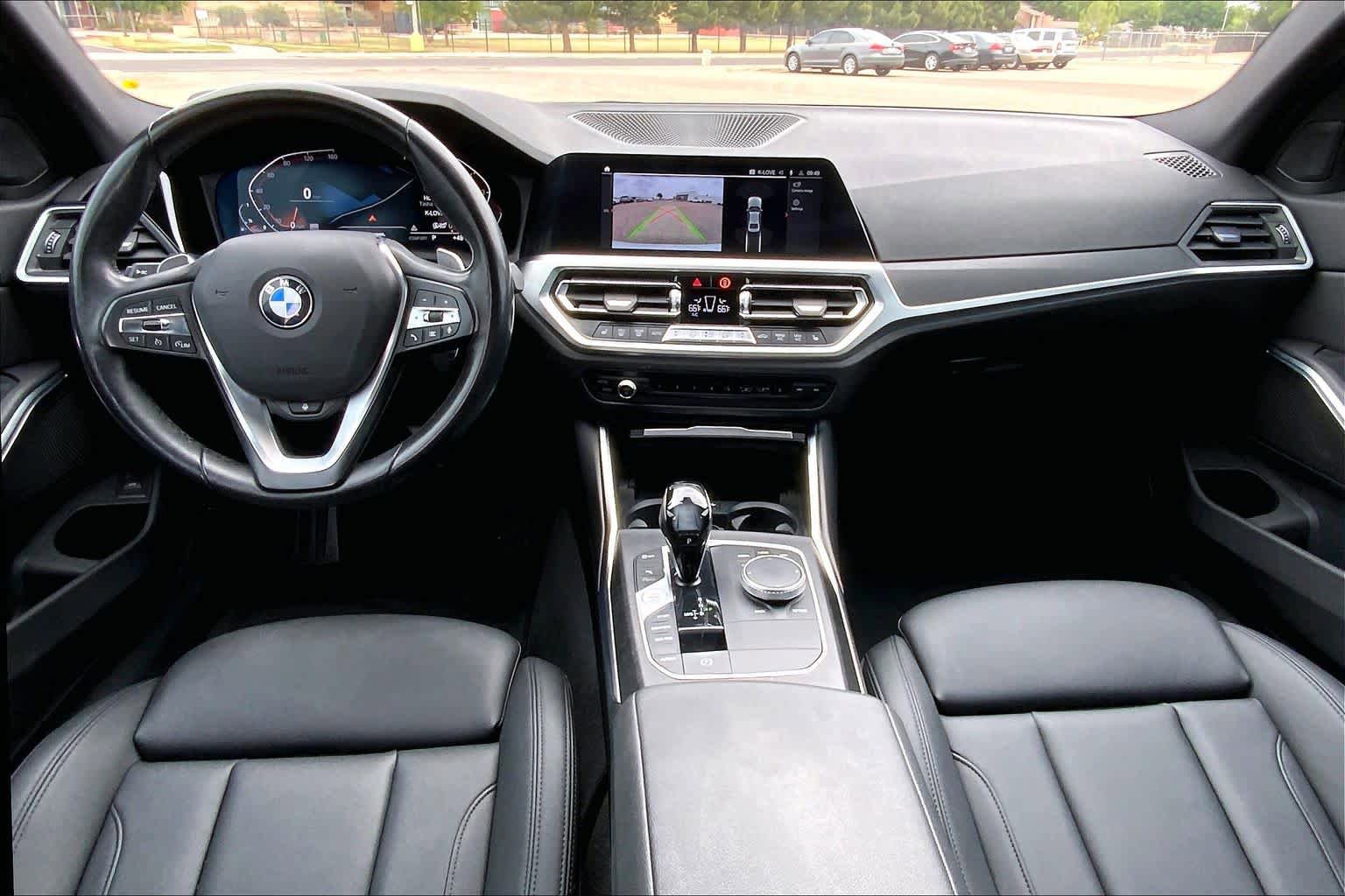 Used 2021 BMW 330i xDrive Sedan AWD/4WD image 16