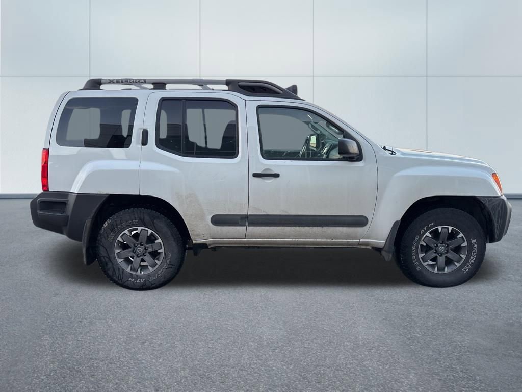 Used 2015 Nissan Xterra PRO-4X image 10