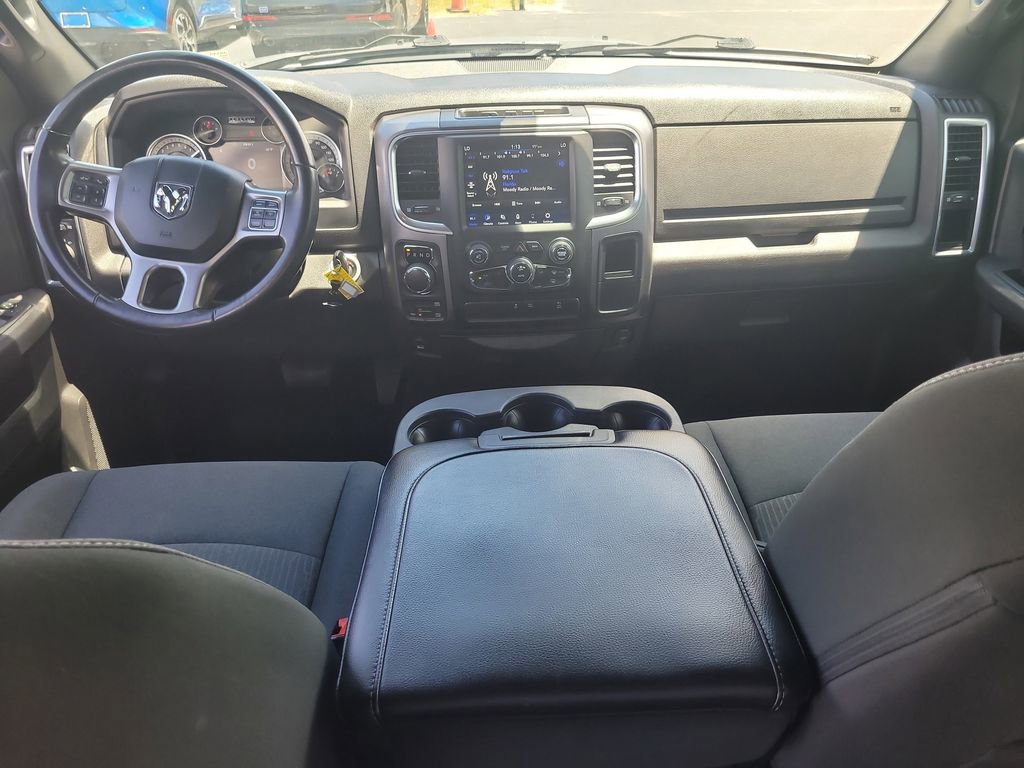 Used 2021 RAM 1500 Classic Warlock w/ Luxury Group AWD/4WD image 11