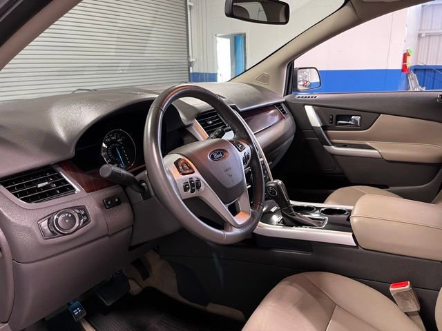 Used 2011 Ford Edge Limited w/ Vision Pkg AWD/4WD image 22