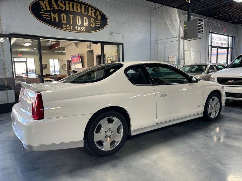 Used 2006 Chevrolet Monte Carlo SS w/ Convenience Package image 10