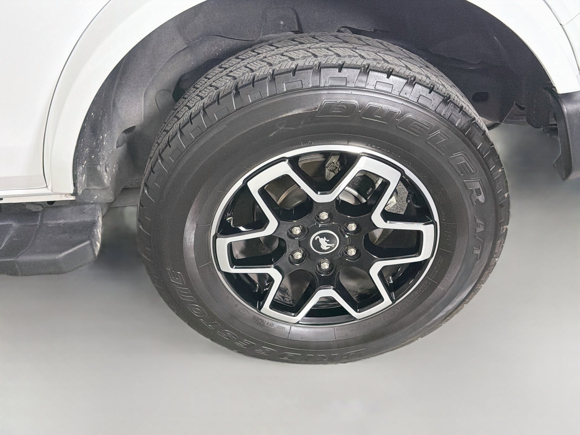 Used 2024 Ford Bronco Outer Banks AWD/4WD image 28