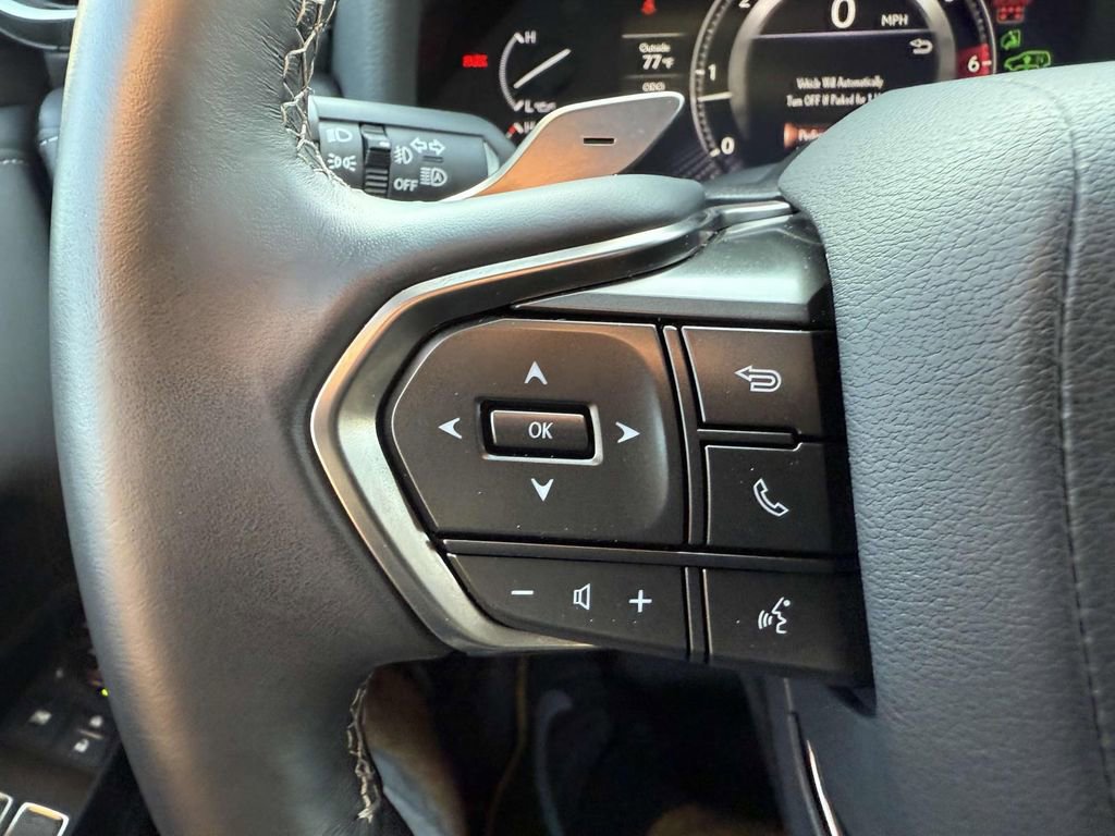 Used 2024 Lexus LX 600 4WD w/ Appearance Package image 24