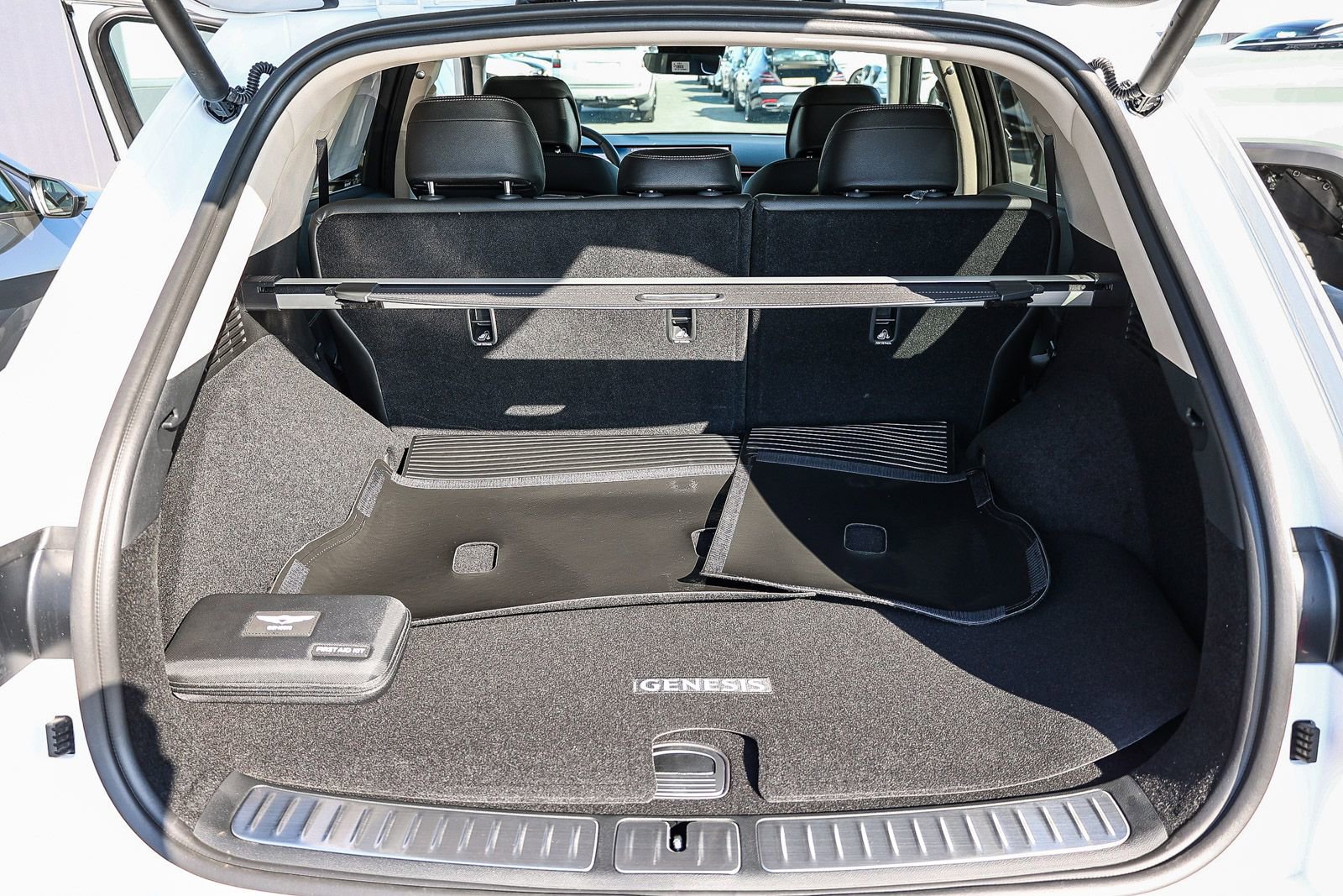 Used 2026 Genesis GV70 2.5T Advanced image 27