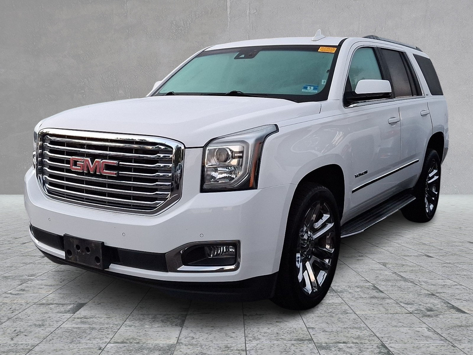 Used 2018 GMC Yukon SLT w/ Premium Edition