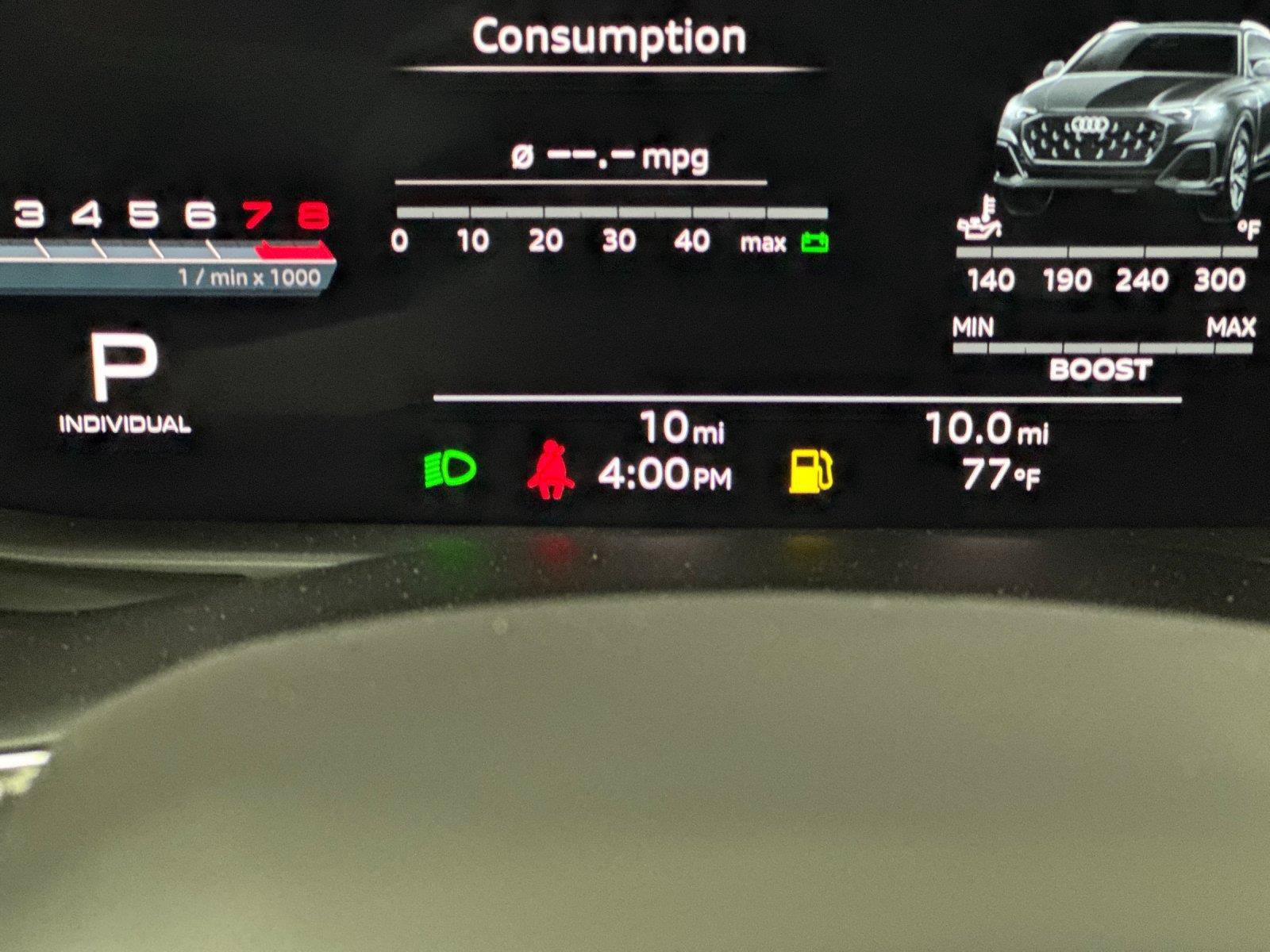 New 2026 Audi SQ8 Premium Plus AWD/4WD image 27