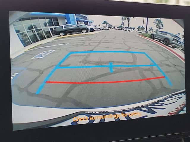 Used 2025 Toyota Sienna XSE FWD image 14