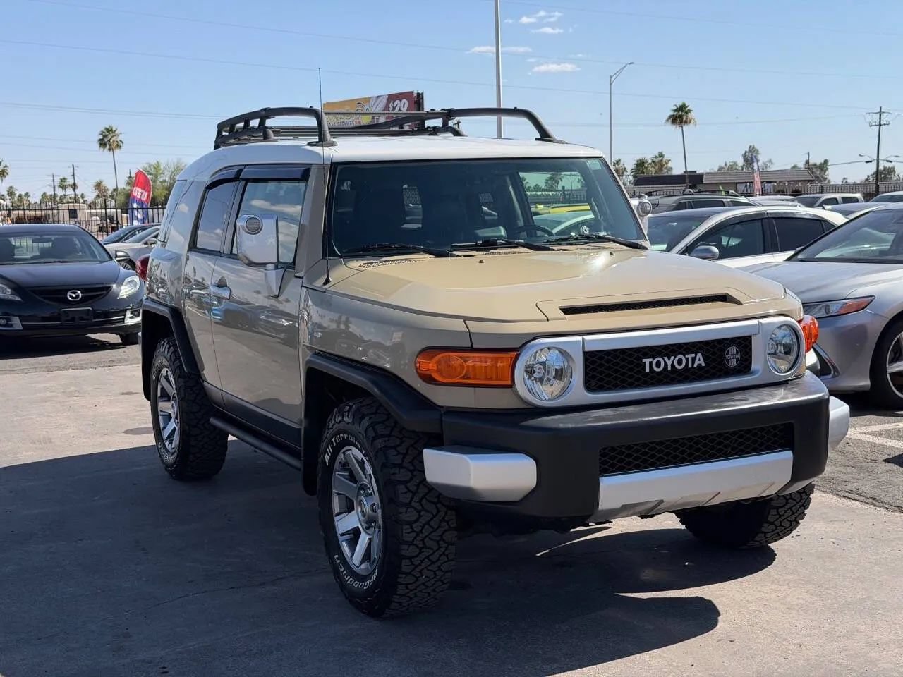 Used 2014 Toyota FJ Cruiser 4WD w/ Upgrade Package image 16