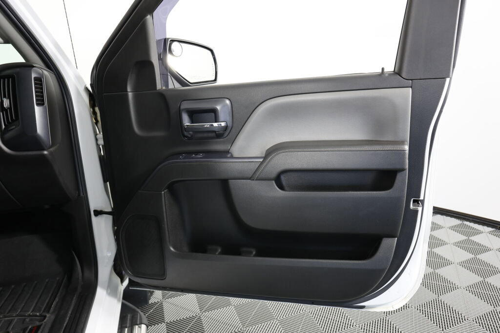 Used 2015 GMC Sierra 1500 2WD Regular Cab w/ Sierra Convenience Package image 16
