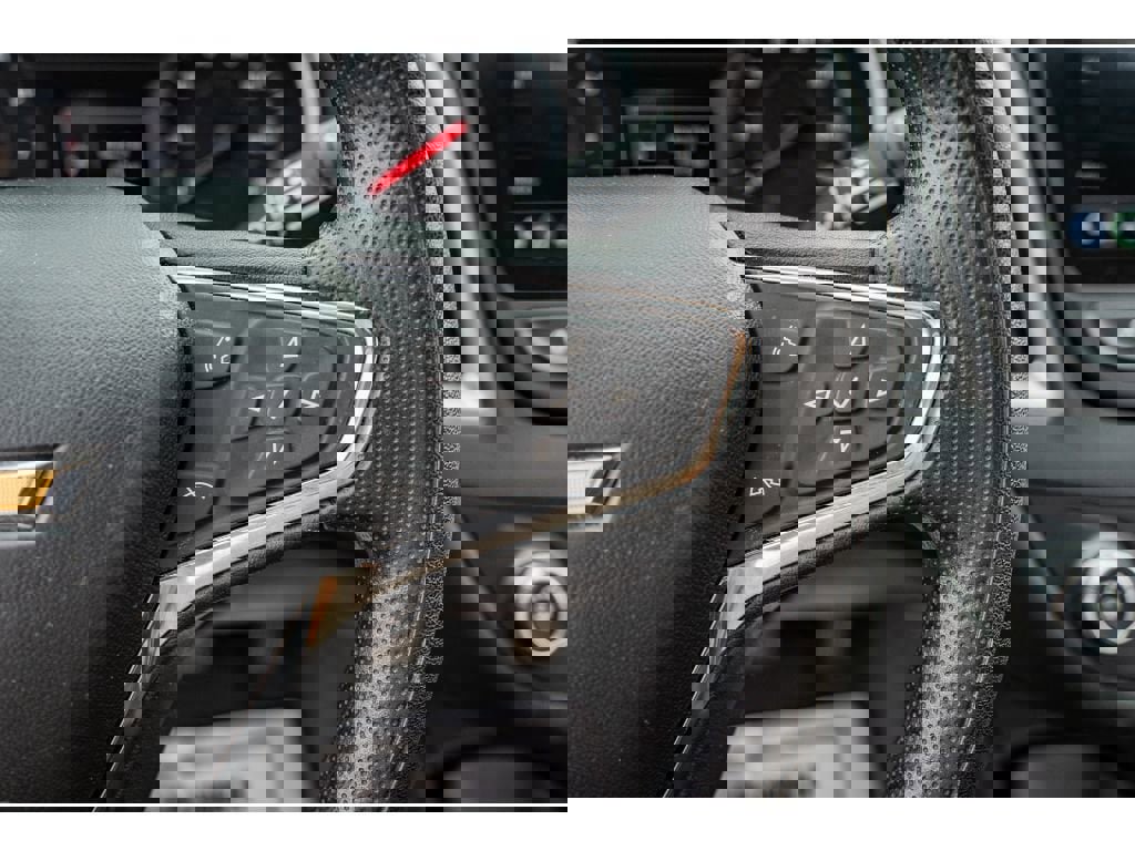 Used 2020 Chevrolet Malibu LS image 13