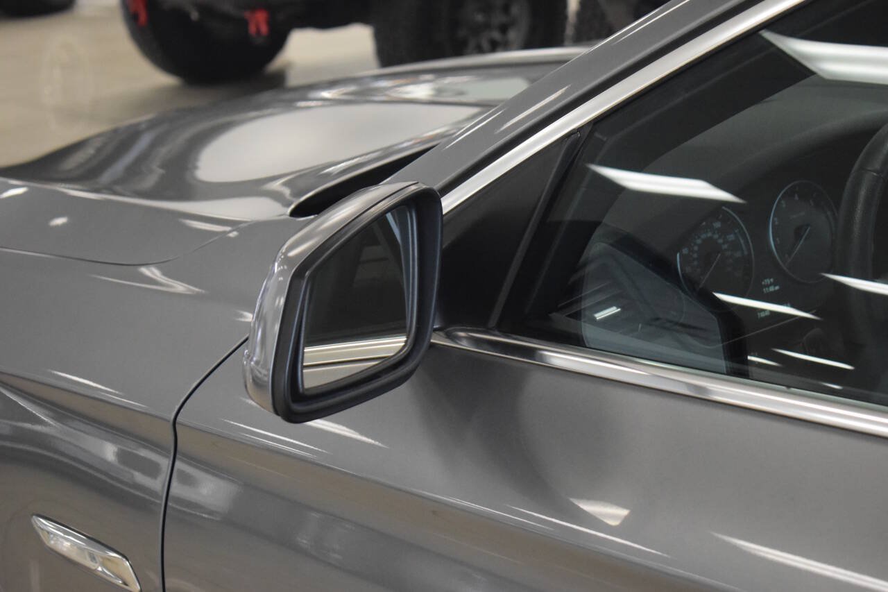 Used 2012 BMW 528i Sedan RWD image 20