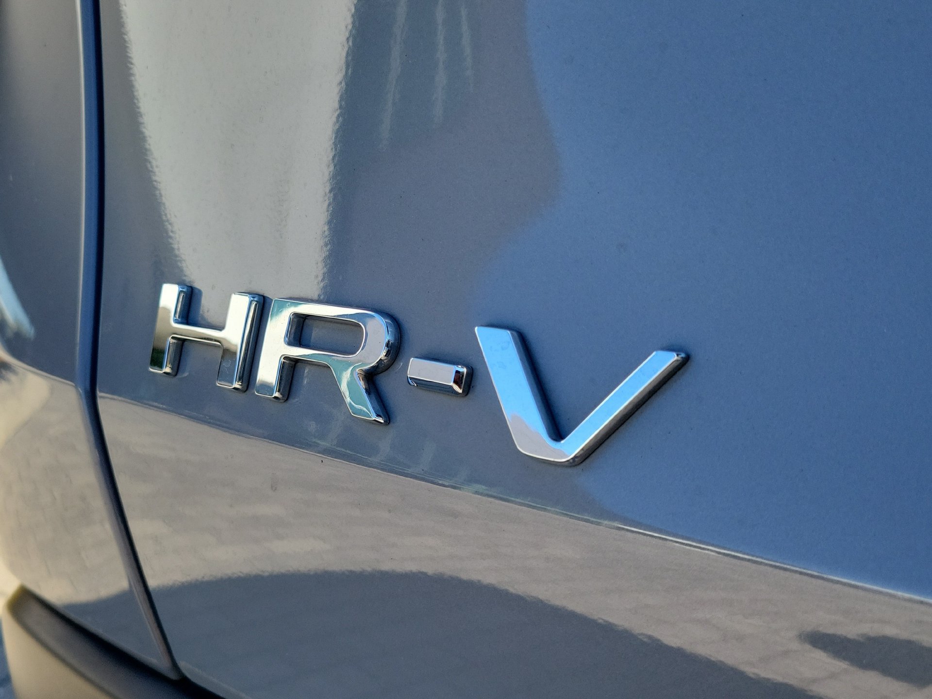 Used 2024 Honda HR-V Sport image 11