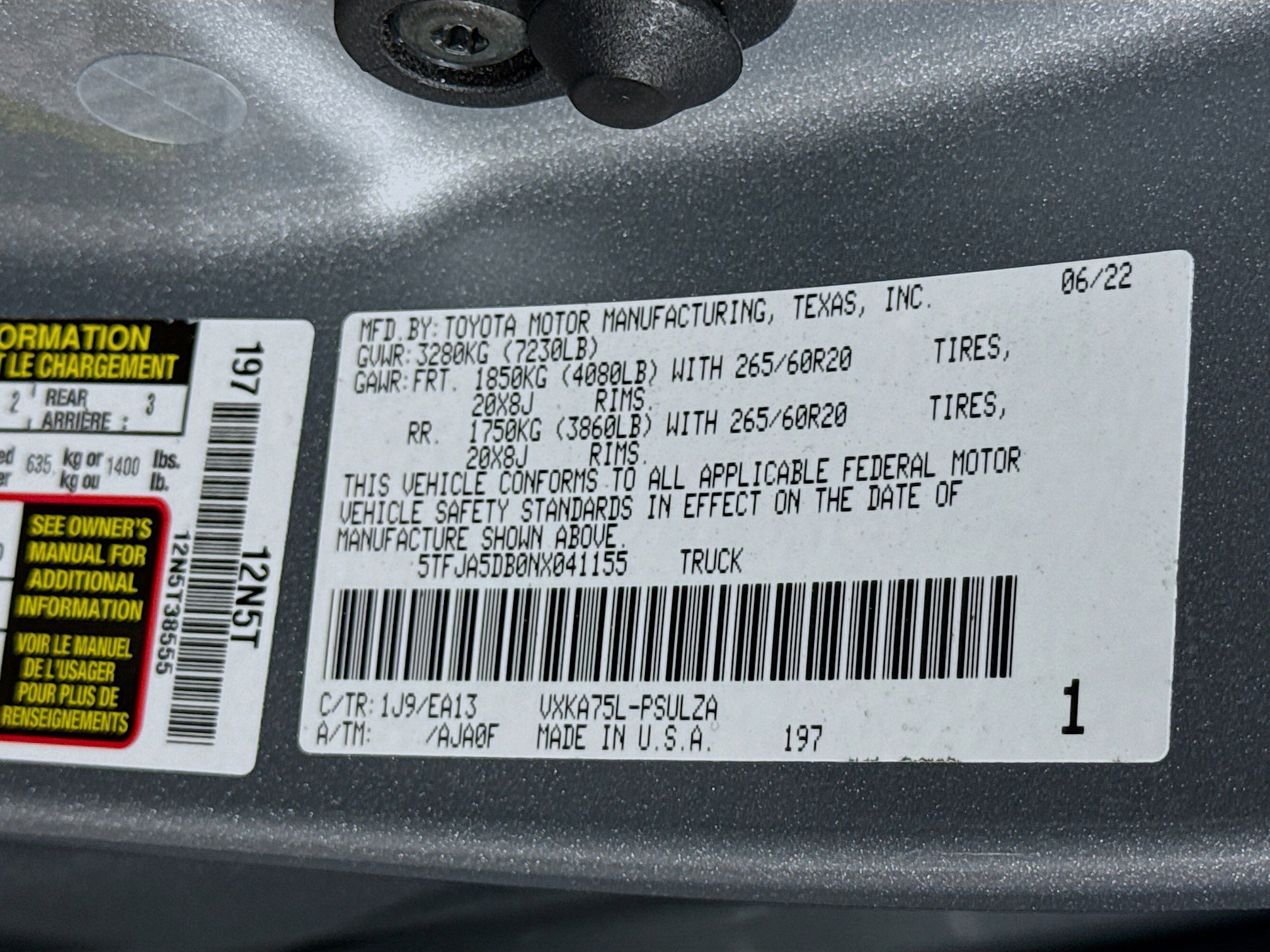Used 2022 Toyota Tundra Limited w/ Power Package AWD/4WD image 29
