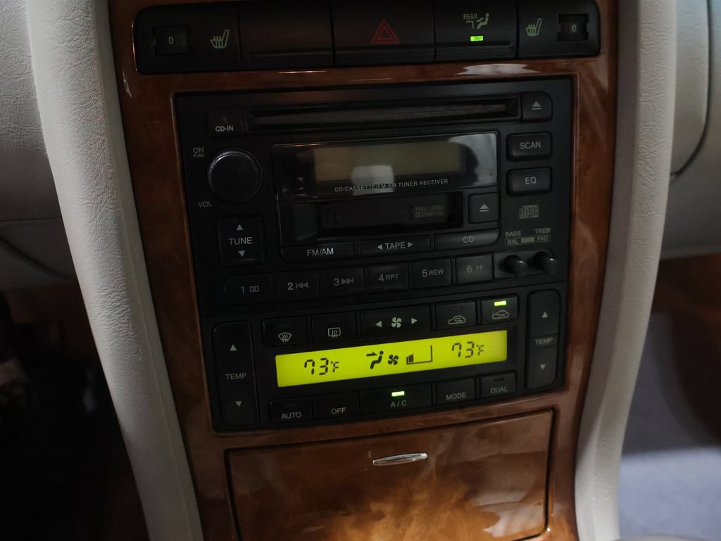 Used 2006 Kia Amanti FWD image 25