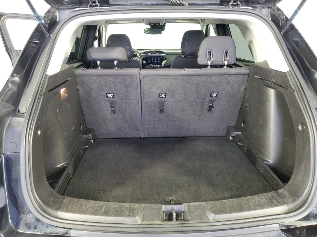 Used 2023 Chevrolet TrailBlazer LT w/ Convenience Package FWD image 32